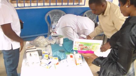 donation-to-new-chrystal-hospital-in-no-1-on-july-25-2015-11-20170216-1468131922