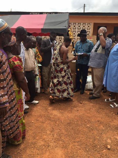 tadmi-donates-to-ateiku-health-center-2017-3-20170929-1503598102