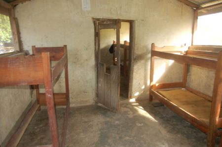 visit-to-ve-deme-orphanage-10-22-13-4-20170216-1298432906