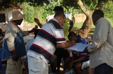 visit-to-ve-deme-orphanage-10-22-13-9-20170216-1384687452